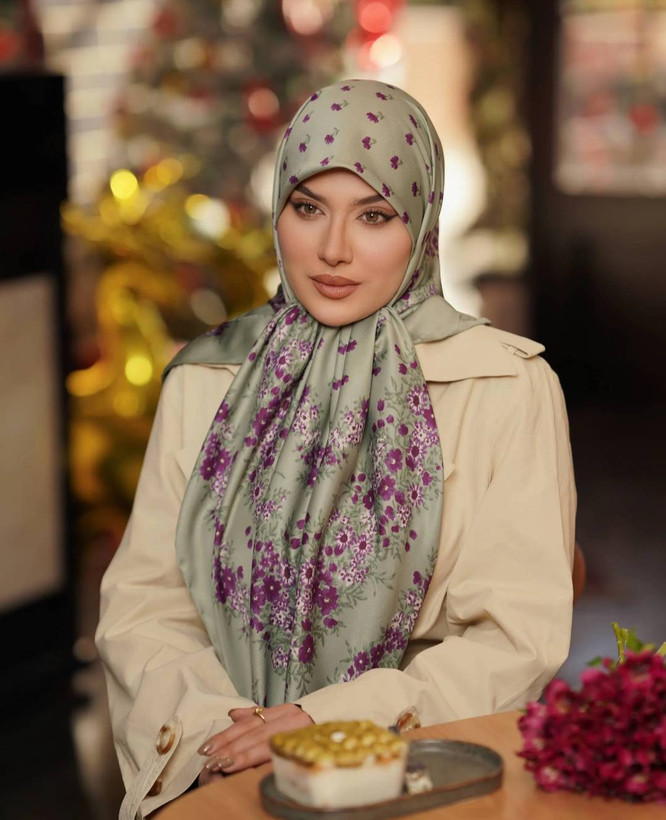 روسری ابریشم توییل (شکوفه)